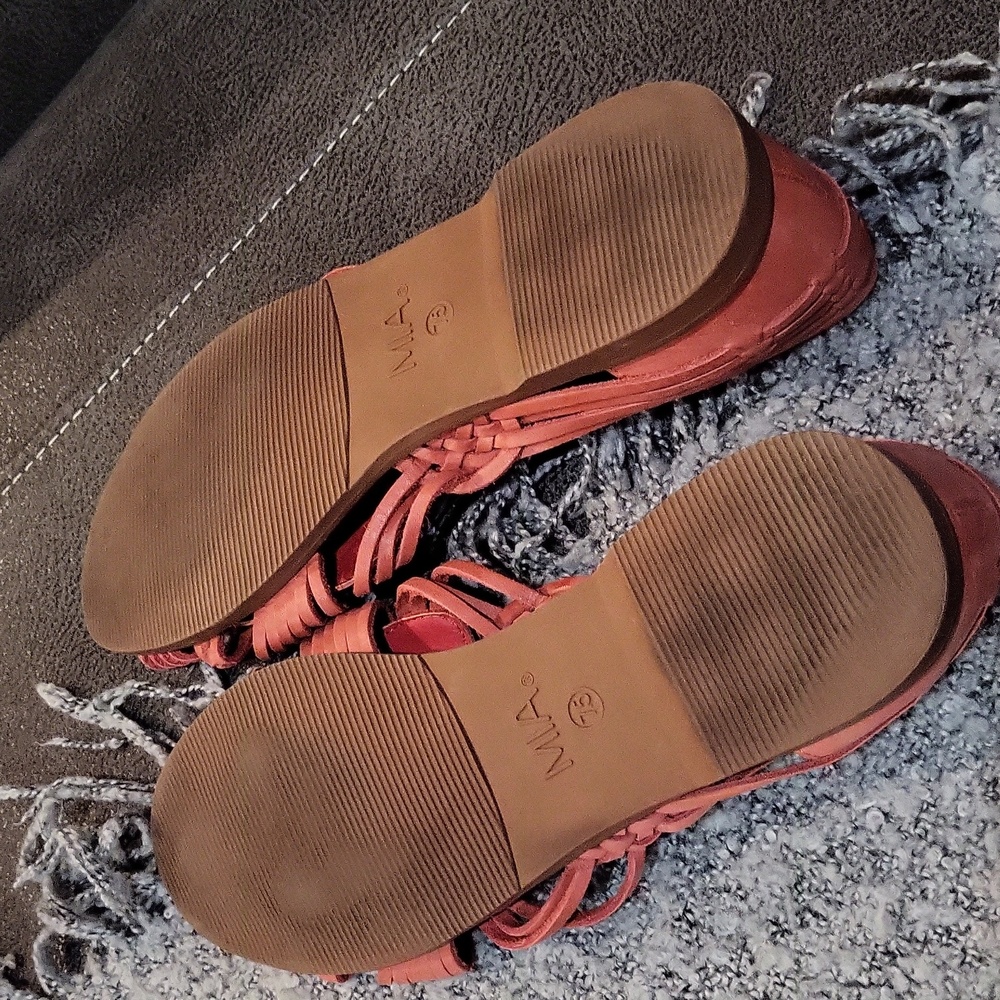 Mia Shoes - Picture 8 of 9